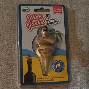 New in package! Wine Guard Bottle Stopper!